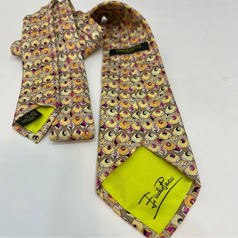 Emilio Pucci Geometric Yellow and‎ Pink Silk Tie